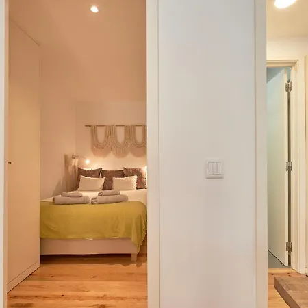 The - Pocinho Lisboa